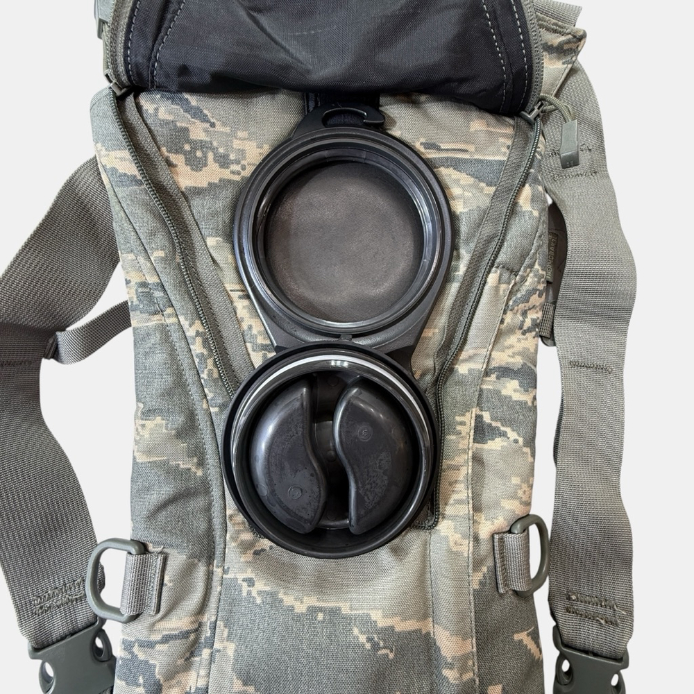 CamelBak Thermobak 3L Hydration Backpack Digital Camo Military Tactical Pack - Picture 7 of 10